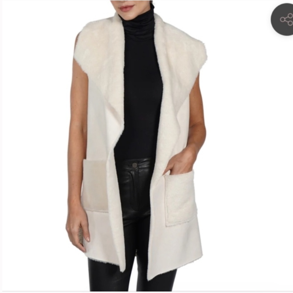 LOVE‎ TOKEN Ivory Andrea Faux-Fur Knitted Back Two-Pocket Open Front Vest